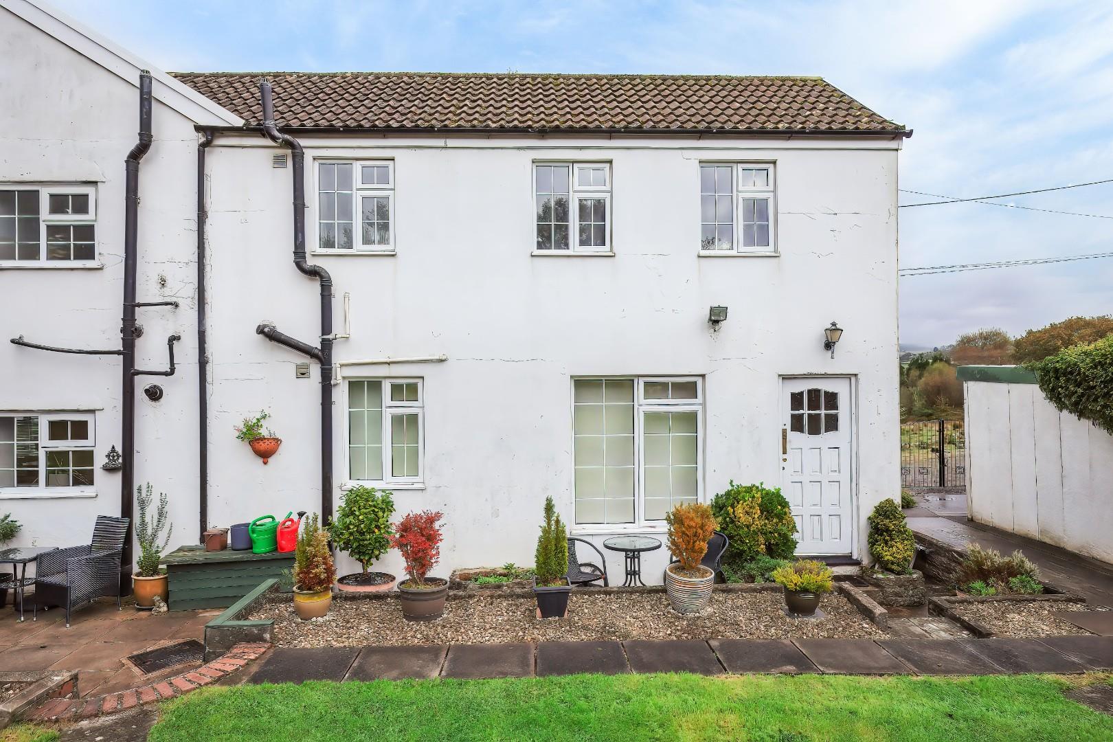 The Common, Bryncethin, Bridgend, CF32 9TA